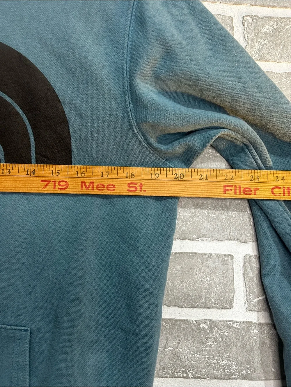 The North Face Hoodie Mens S Blue Teal Big Logo‎ Pullover Sweatshirt Streetwear